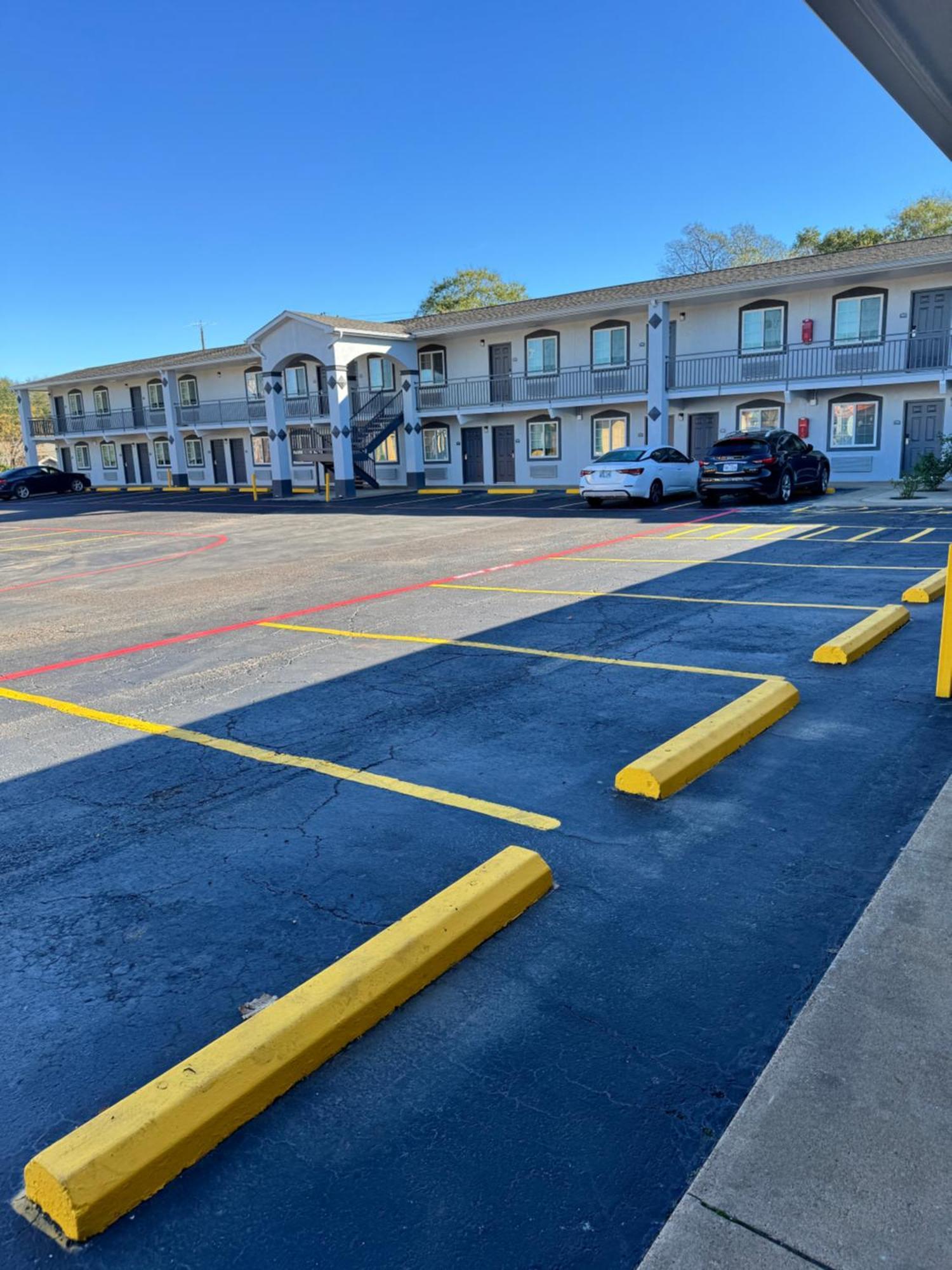 Continental Inn And Suites Nacogdoches Tx Sfa University Downtown المظهر الخارجي الصورة