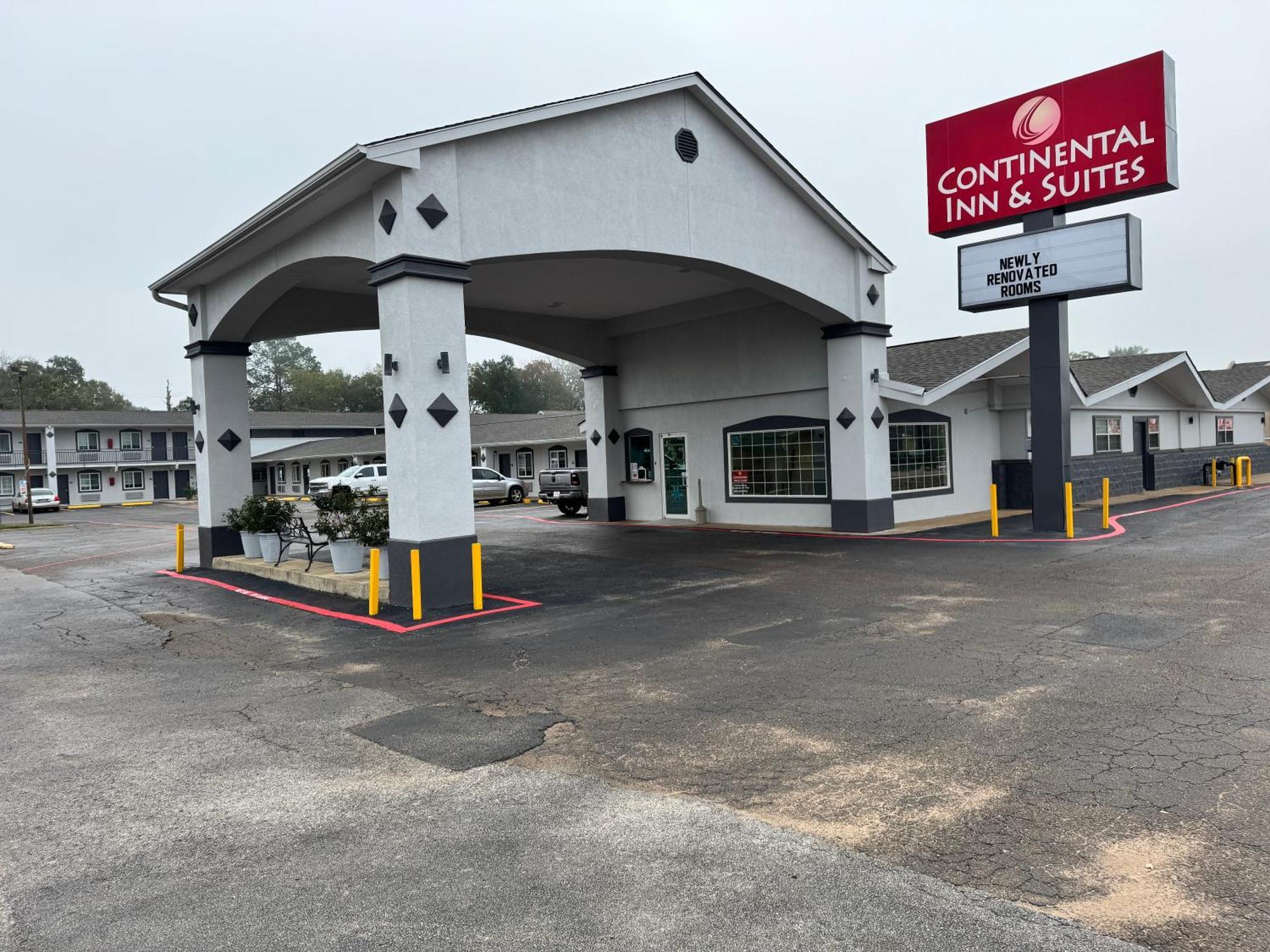 Continental Inn And Suites Nacogdoches Tx Sfa University Downtown المظهر الخارجي الصورة